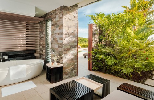 Natadola Hotel | InterContinental Fiji Golf Resort & Spa by IHG