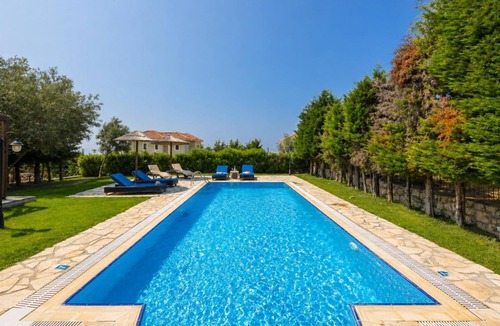 Kaligata Villa | Ionian Blue - Three Bedroom Villa, Sleeps 7