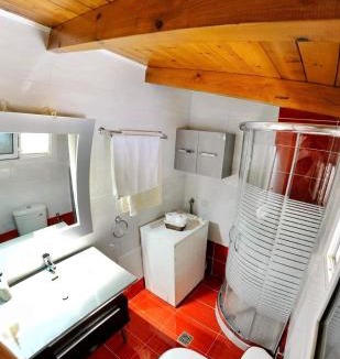 Vlicho Apartment | Irene home