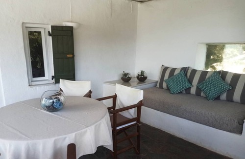 Nea Cryssi Akti Villa | Irene's View Villa ten · House with swimming pool near Pounda