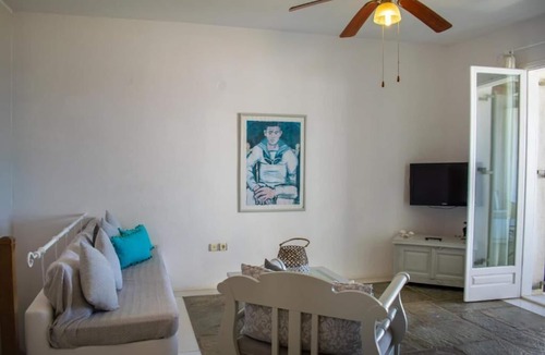 Nea Cryssi Akti Villa | Irene's View Villa three · House with swimming pool near Pounda