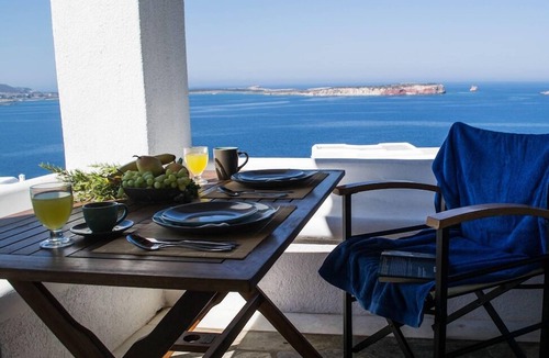 Nea Cryssi Akti Villa | Irene's View Villa two · House with swimming pool near Pounda