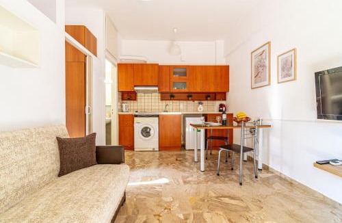 Agios Dimitrios Apartment | Irene Studio