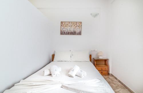 Agios Dimitrios Apartment | Irene Studio