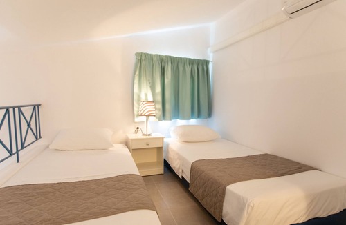 Skiathos Town Hotel | IRIS skiathos Maisonette Split Level Apartment