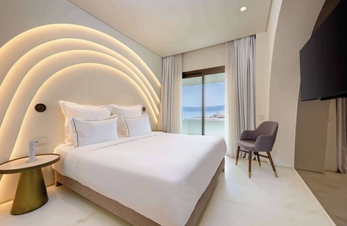 Agii Theodori Resort | Isla Brown Corinthia Resort & Spa, Curio Collection Hilton