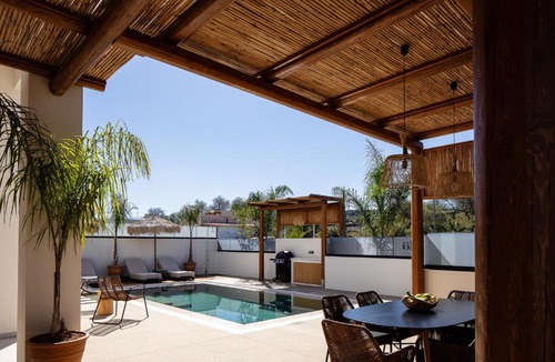 Adelianos Kampos Apartment | Isla Luxury Apartment - Private Pool - 100m from the beach