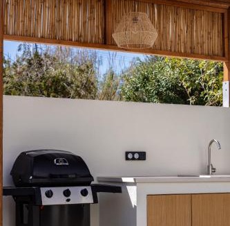 Adelianos Kampos Apartment | Isla Luxury Apartment - Private Pool - 100m from the beach