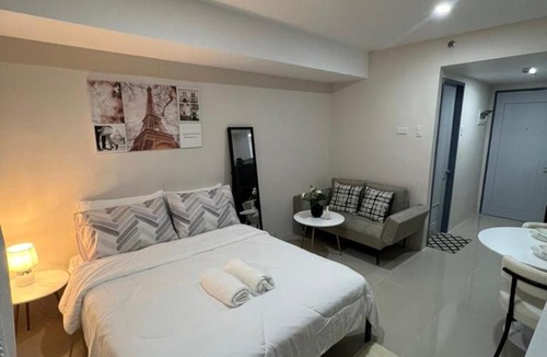 Mandaue Apartment | J Tower Residences Exclusive Cebu Center Apartments
