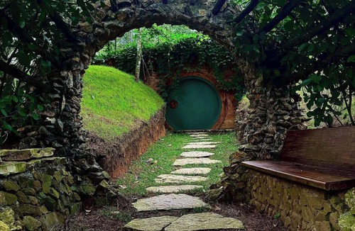 La Vega Province Cottage | Jarabacoa, Eccentric Hobbitn