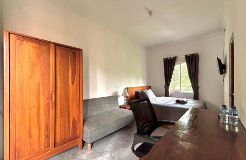 Babakan House | Jingga Guesthouse