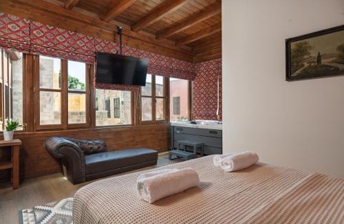 Rhodes Old Town Apartment | Jivaeri Luxury Suites