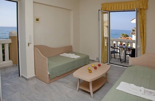 Adelianos Kampos Hotel | Jo-An Beach Hotel