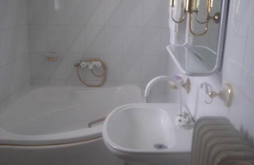 Kavala House | john actors home
