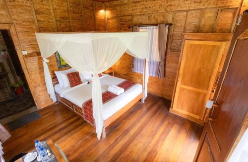 Melayang House | Jungle Breeze Hideout