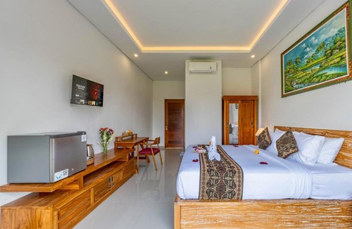 Melayang Bed & Breakfast | Junna House Ubud