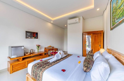 Melayang Bed & Breakfast | Junna House Ubud