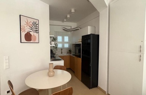 Glyfada Apartment | Just Home