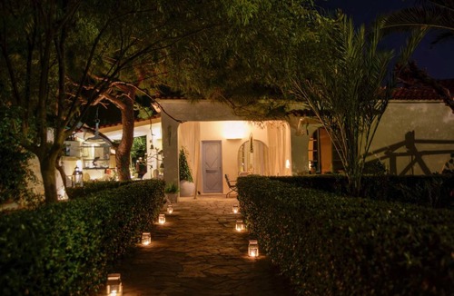 Ayioi Asomatoi House | Kabara Garden Oasis in Aegina BBQ Priv Parking