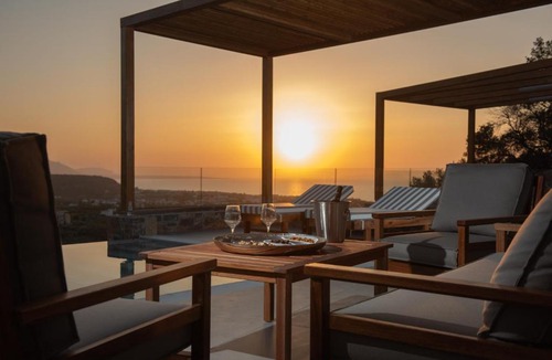 Sissi Villa | KaDeView Luxury