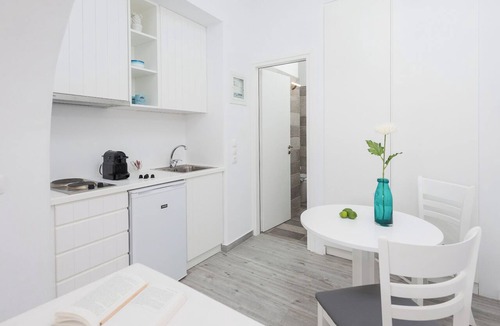 Katapola Hotel | Kaerati Apartments