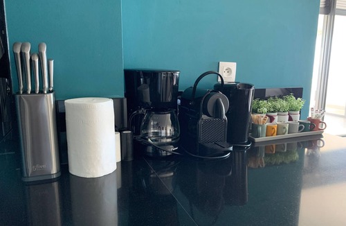 Papeete Apartment | Kaili Ocean view Luxury 2BR AC throughout Fiber Wifi & Pool close City & Airport