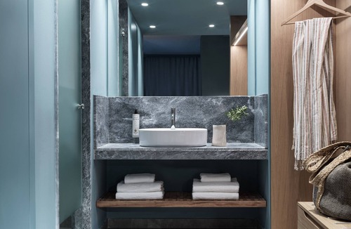 Isthmia Hotel | Kalamaki Beach Resort