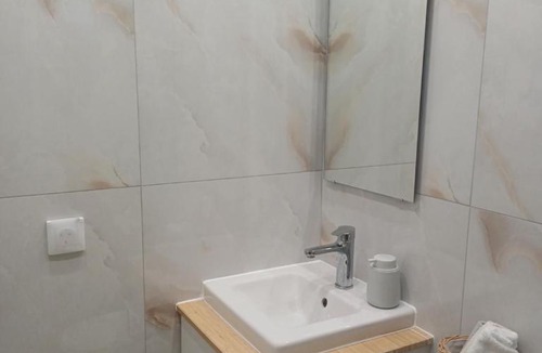 Samos Town Apartment | Kalami Seaview