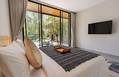 Batuan Hotel | Kalapa and Merica Luxury Villas Ubud