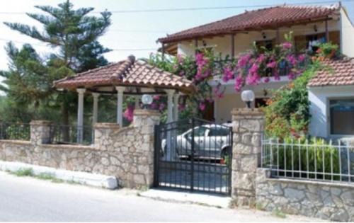 Alikanas House | Kali 's Studios