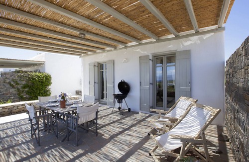Santa Maria Villa | Kallisti Myrtia · Idyllic Holiday Villa - Views,