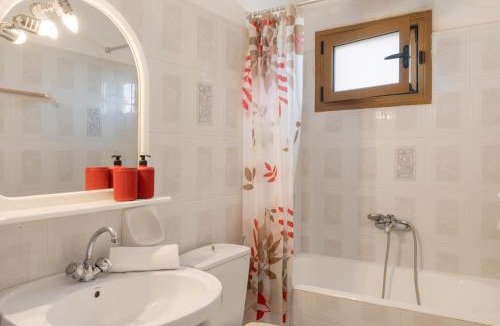 Menegata Apartment | Kallithea Studios & Apartments
