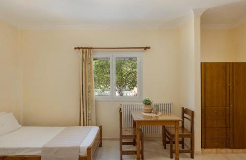 Menegata Apartment | Kallithea Studios & Apartments