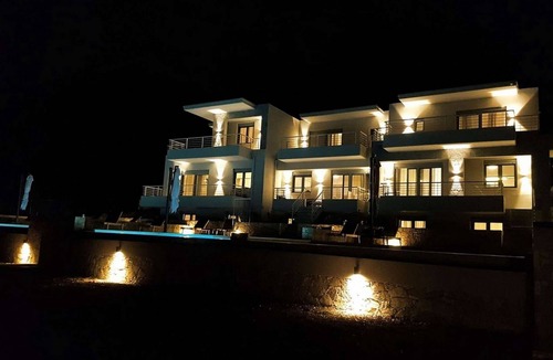 Igoumenitsa Villa | Kalypso - Luxury Villa for 4-6 people with panorama view and shared pool
