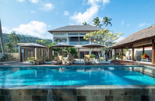 Senggigi Hotel | Kamana Beach House