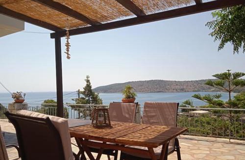 Karvelas Apartment | Kamares View
