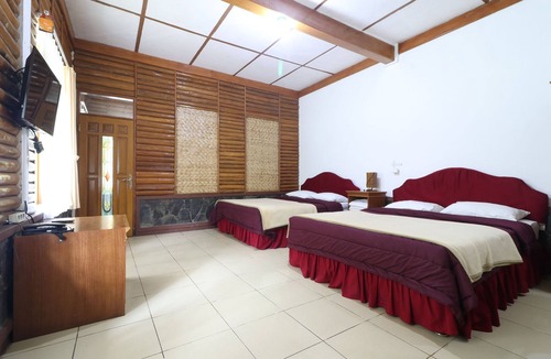 Pasirjambu Hotel | Kampung Pa'go Resort Hotel