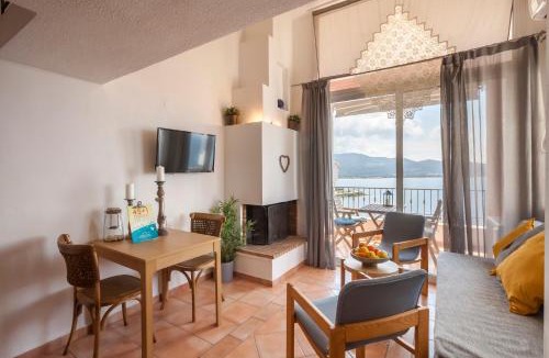 Neos Marmaras Apartment | Kanonika Homes Stunning Sea View Apartment