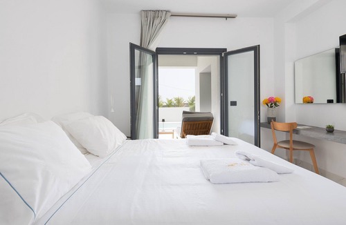 Messaria Hotel | Karat Suites
