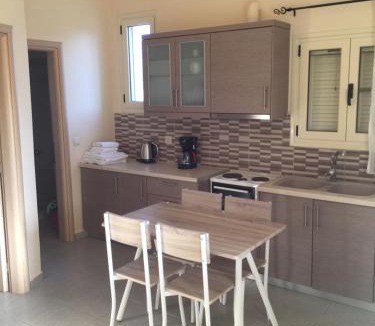 Ayia Anna Apartment | Karavaki