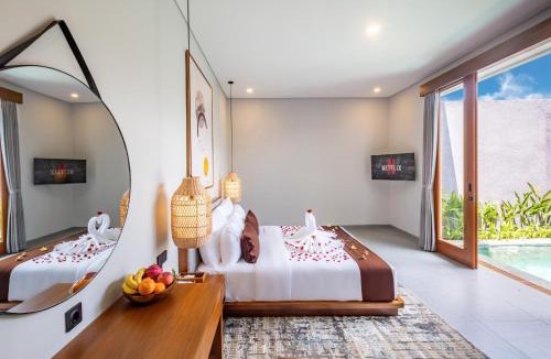 Kerobokan Villa | Karaya Villas Umalas - Free In-Villa Culture Immersion Programs