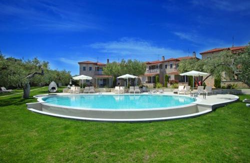 Haniotis Villa | Kassandra Villas
