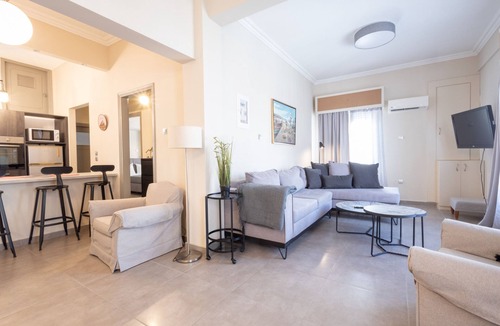 Pasalimani Apartment | Kastella Waves: Chic 2-Bedroom Getaway w/sea view