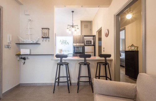 Pasalimani Apartment | Kastella Waves: Chic 2-Bedroom Getaway w/sea view