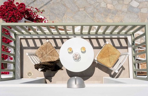 Old Town Naxos Apartment | Kastro Apartment in Naxos Old Town