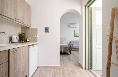 Old Town Naxos Apartment | Kastro Suite in Naxos Old Town