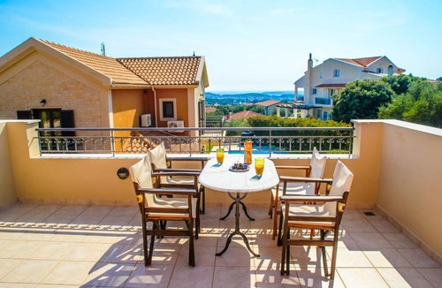 Razata Villa | kEFALOS VILLA