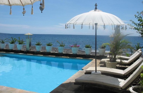 Purwakerti Resort | Kembali Beach Bungalows