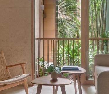 Downtown Santo Domingo Hotel | Kimpton Las Mercedes by IHG