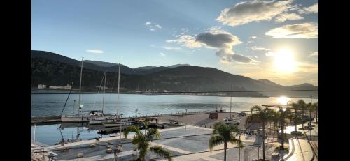 Argostoli Town Hotel | King A